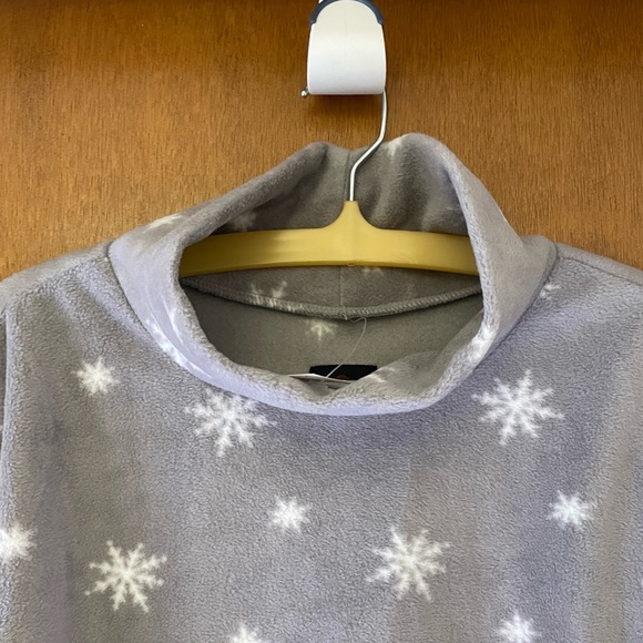 Fleece Pullover comfy sweater with pockets Ladies Medium - Picture 2 of 7